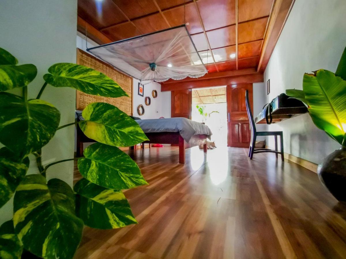 Yi Family Homestay Ciudad de Siem Riep Exterior foto