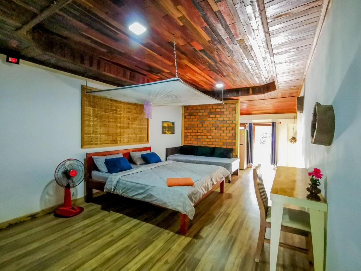 Yi Family Homestay Ciudad de Siem Riep Exterior foto